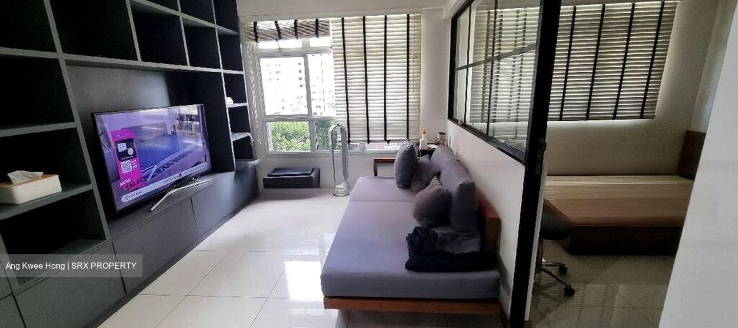 Blk 450D West Terra @ Bukit Batok (Bukit Batok), HDB 2 Rooms #586654351